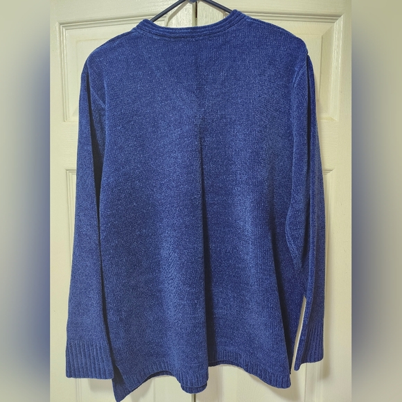 Karen Scott Women's Vneck Sweater - Picture 2 of 4